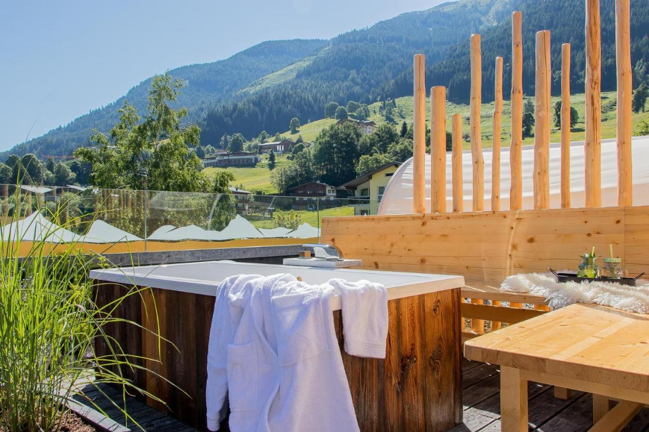 Hotel Sonnberg Saalbach-Hinterglemm Exterior foto