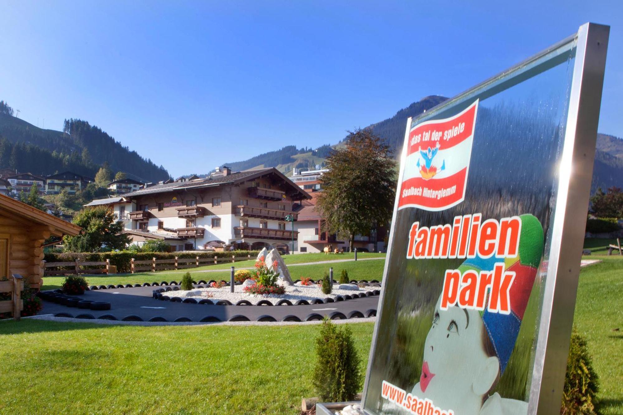 Hotel Sonnberg Saalbach-Hinterglemm Exterior foto